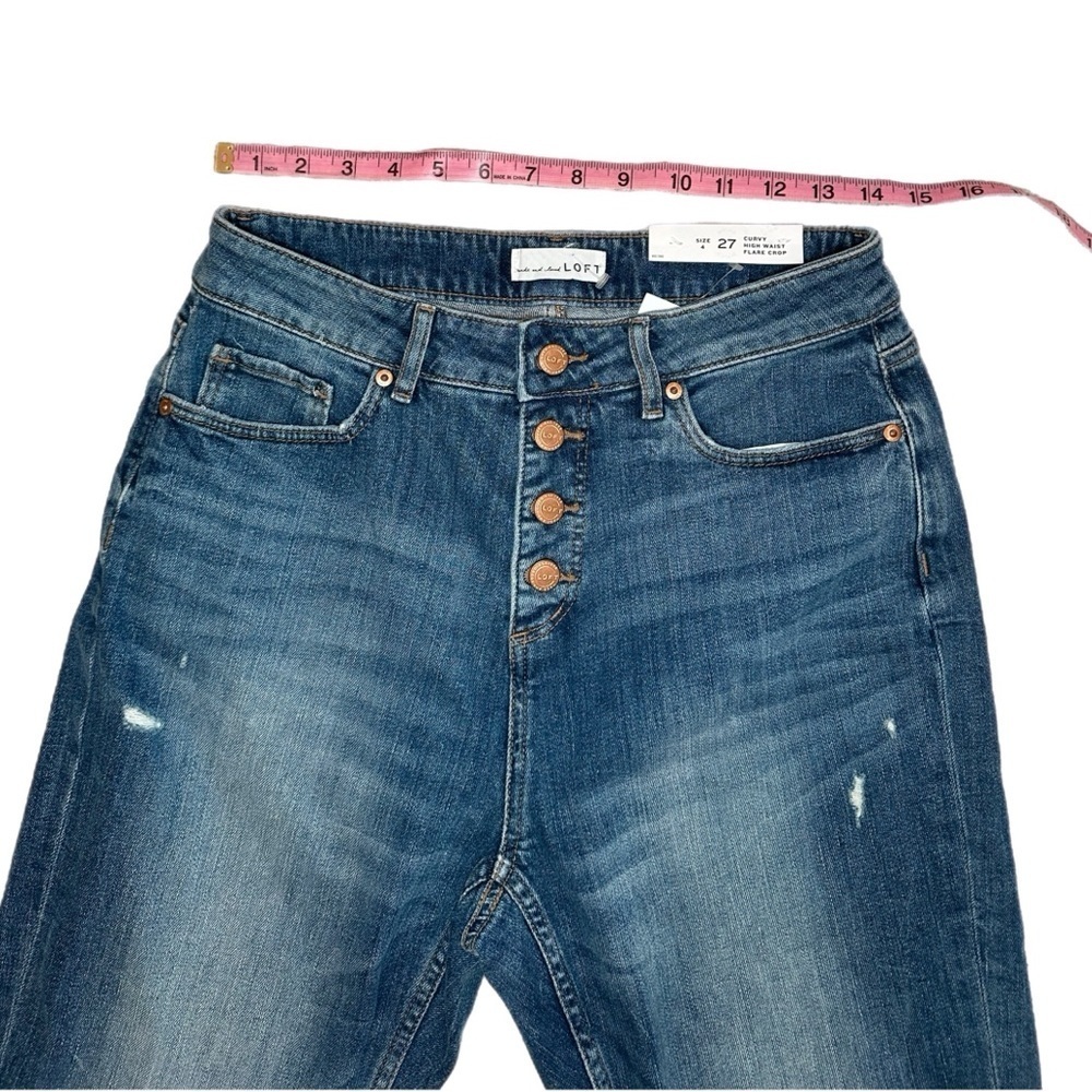 Curvy Destructed Hem High Rise Kick Crop Jeans - Picture 5 of 8
